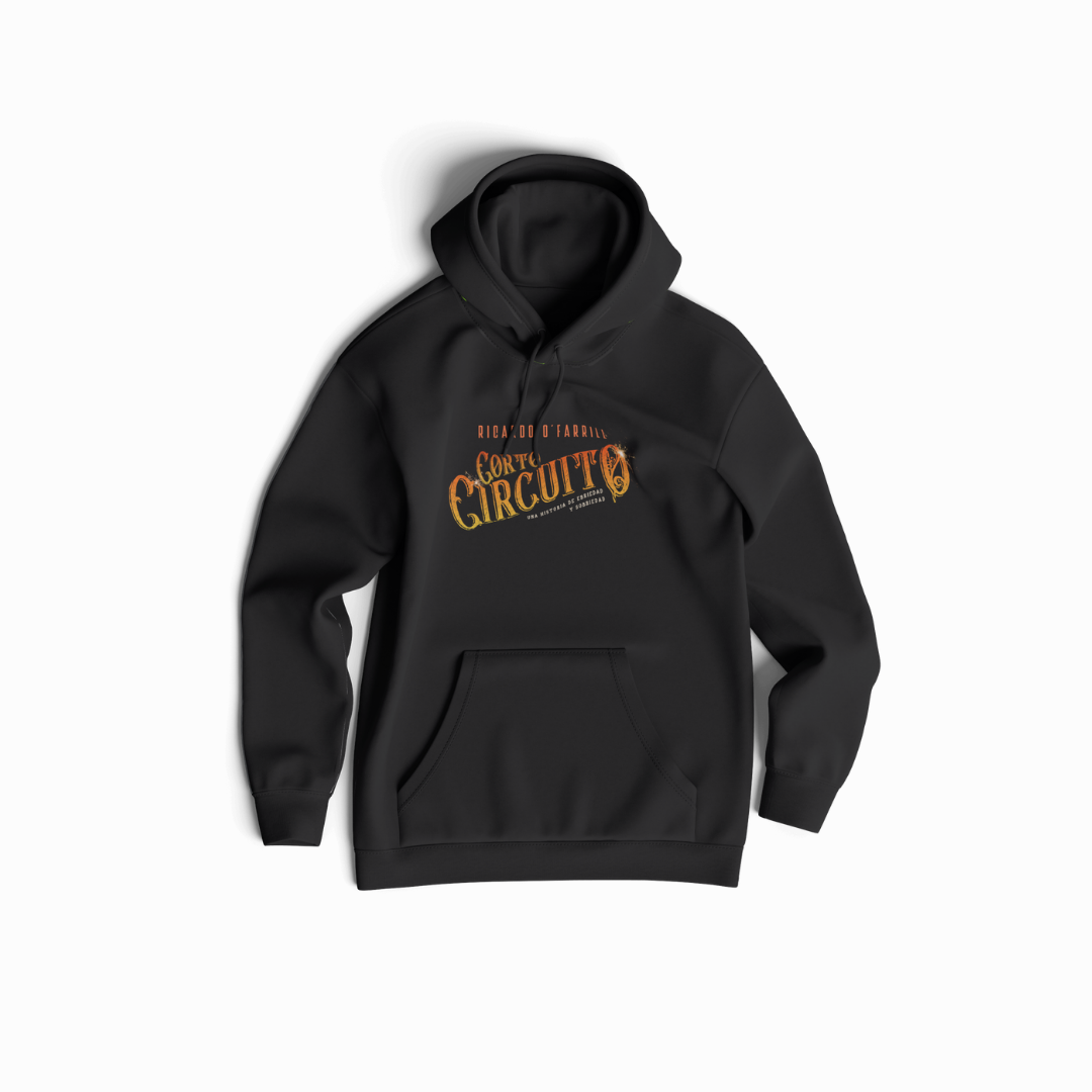 Black_Hoddie_Ricardo_OFarrill_View02
